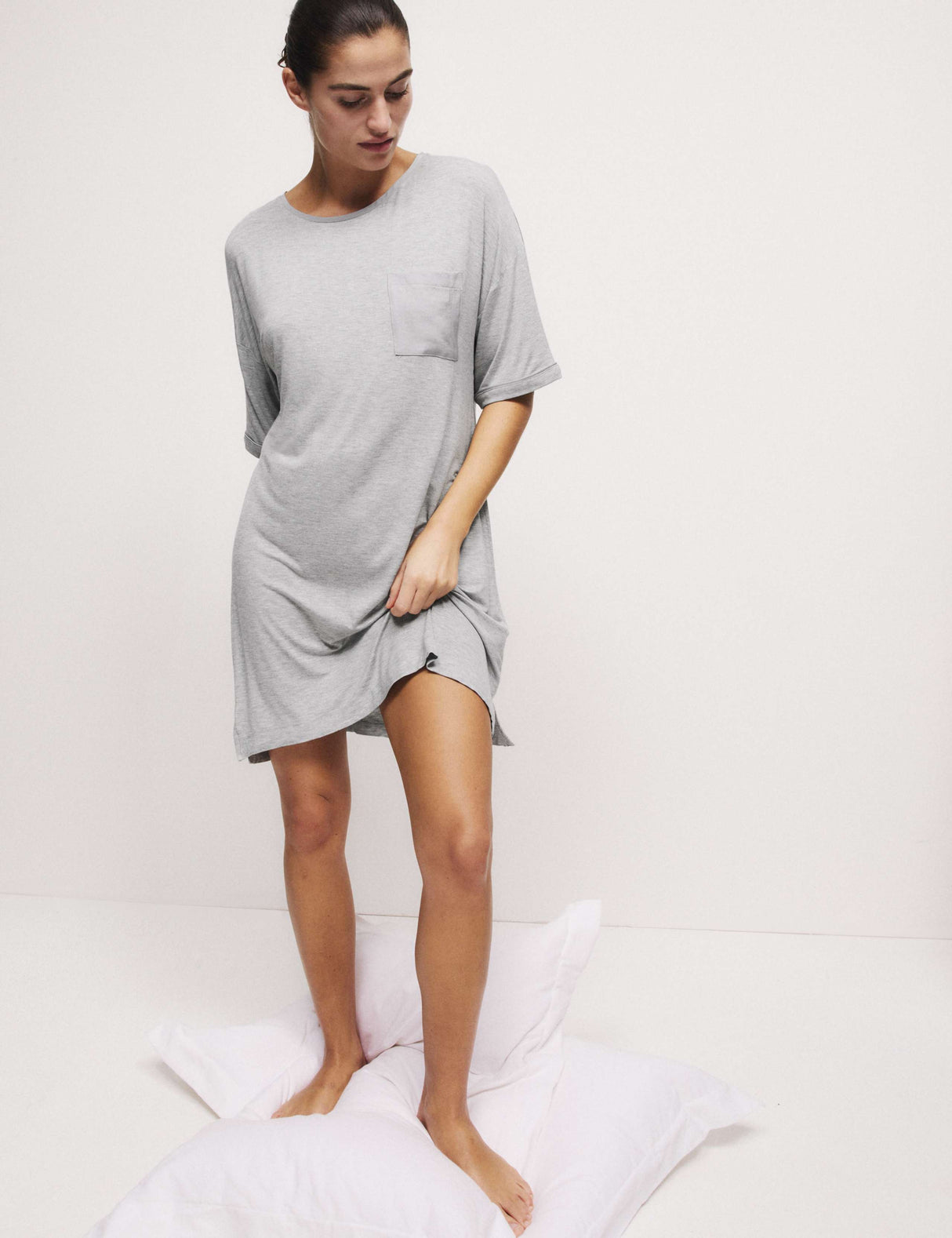 Camisola de manga corta con detalle de bolsillito