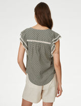 Blusa de escote pico con diseño