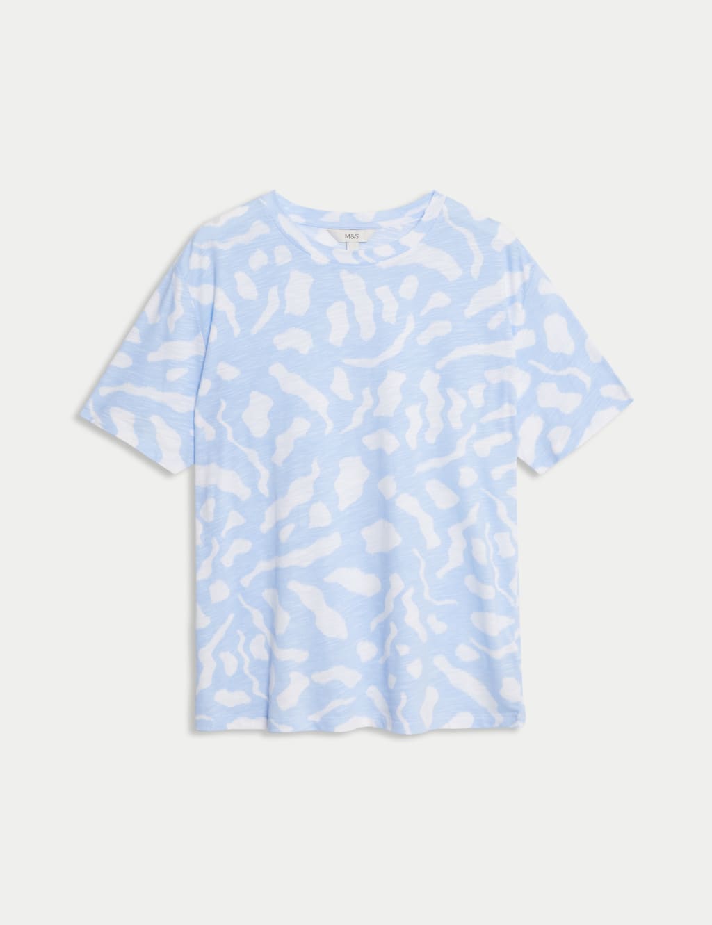 Camiseta básica de manga corta y escorte pico de corte relax