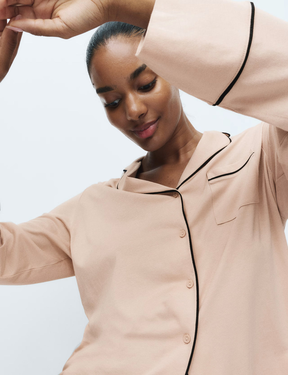 Pijama de manga larga abotonado