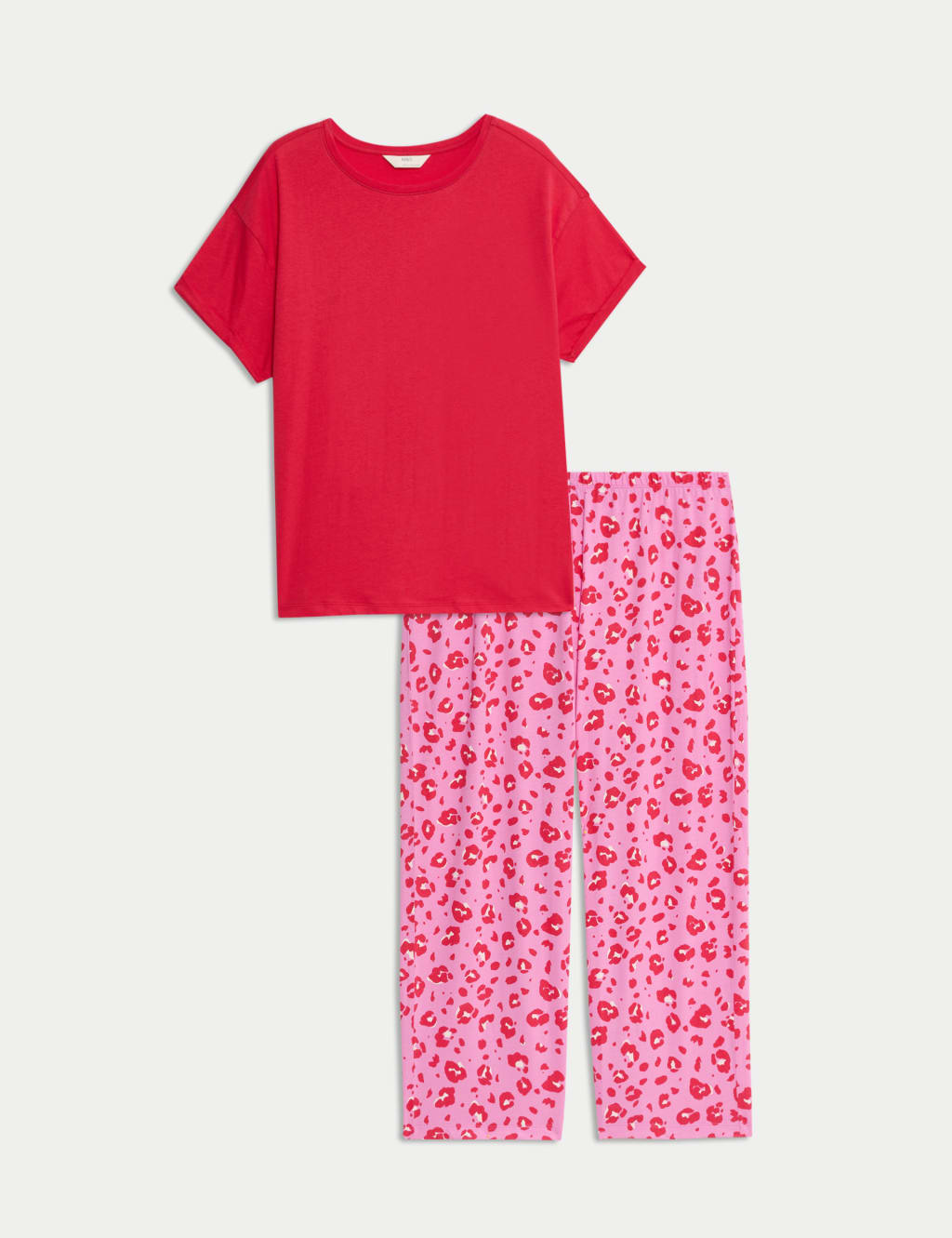 Pijama de largo pescador y top de manga corta con diseño
