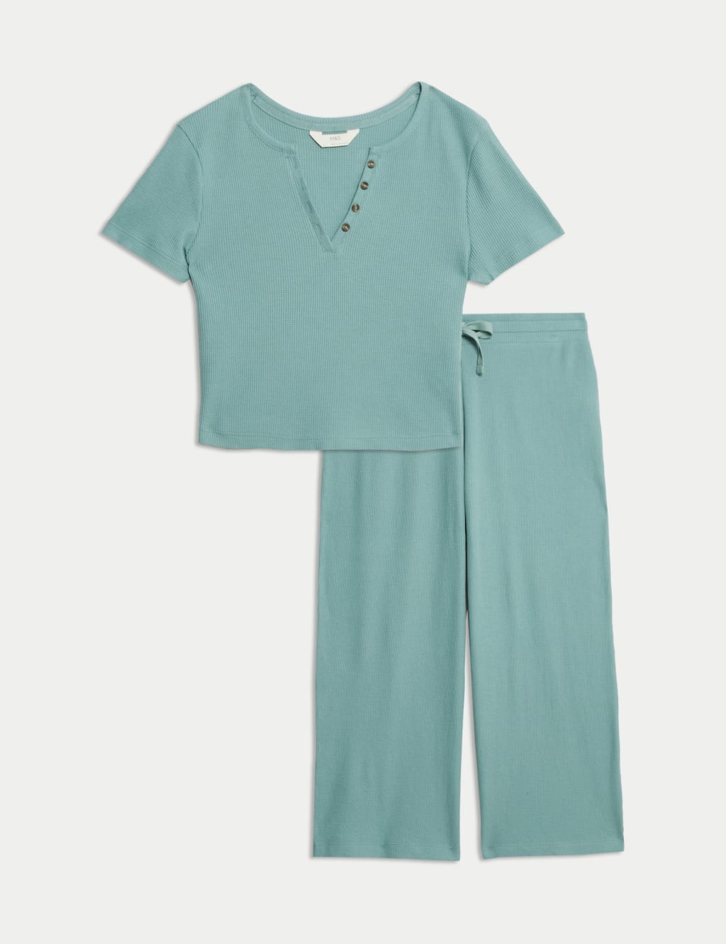 Pijama de manga corta con pantalón pescador