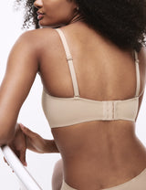 Sujetador sin aro con tirantes multiposición