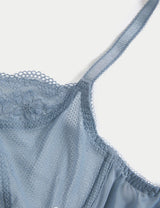 Sujetador  con aro sin relleno y corte Balcony