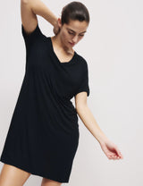 Camisola de manga corta con detalle de encaje