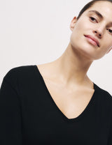 Camisola de manga corta con detalle de encaje