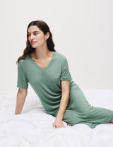 Camisón largo de manga corta con detalle de encaje