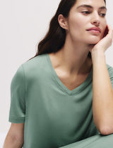 Camisón largo de manga corta con detalle de encaje