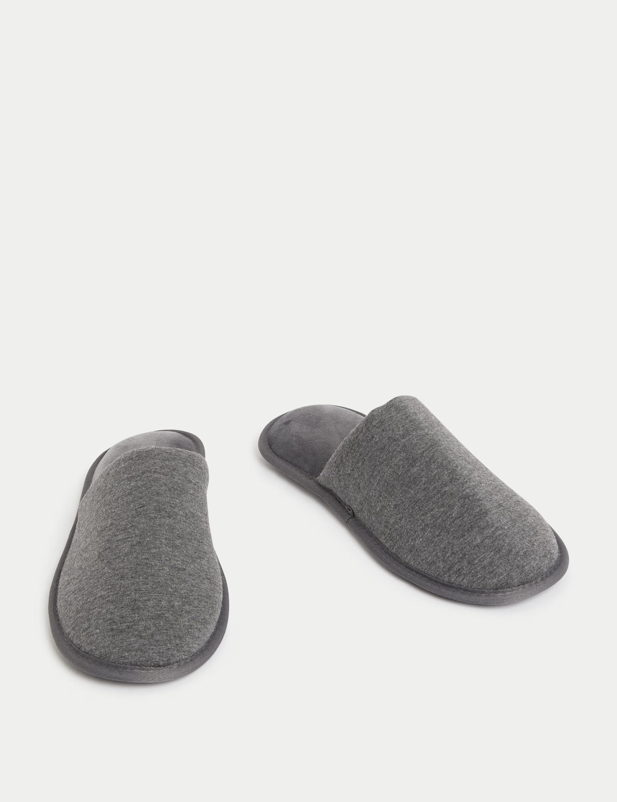 Zapatilla básica