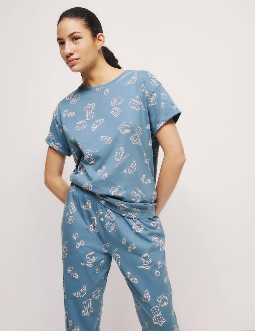 Pijama de manga corta con diseño FP