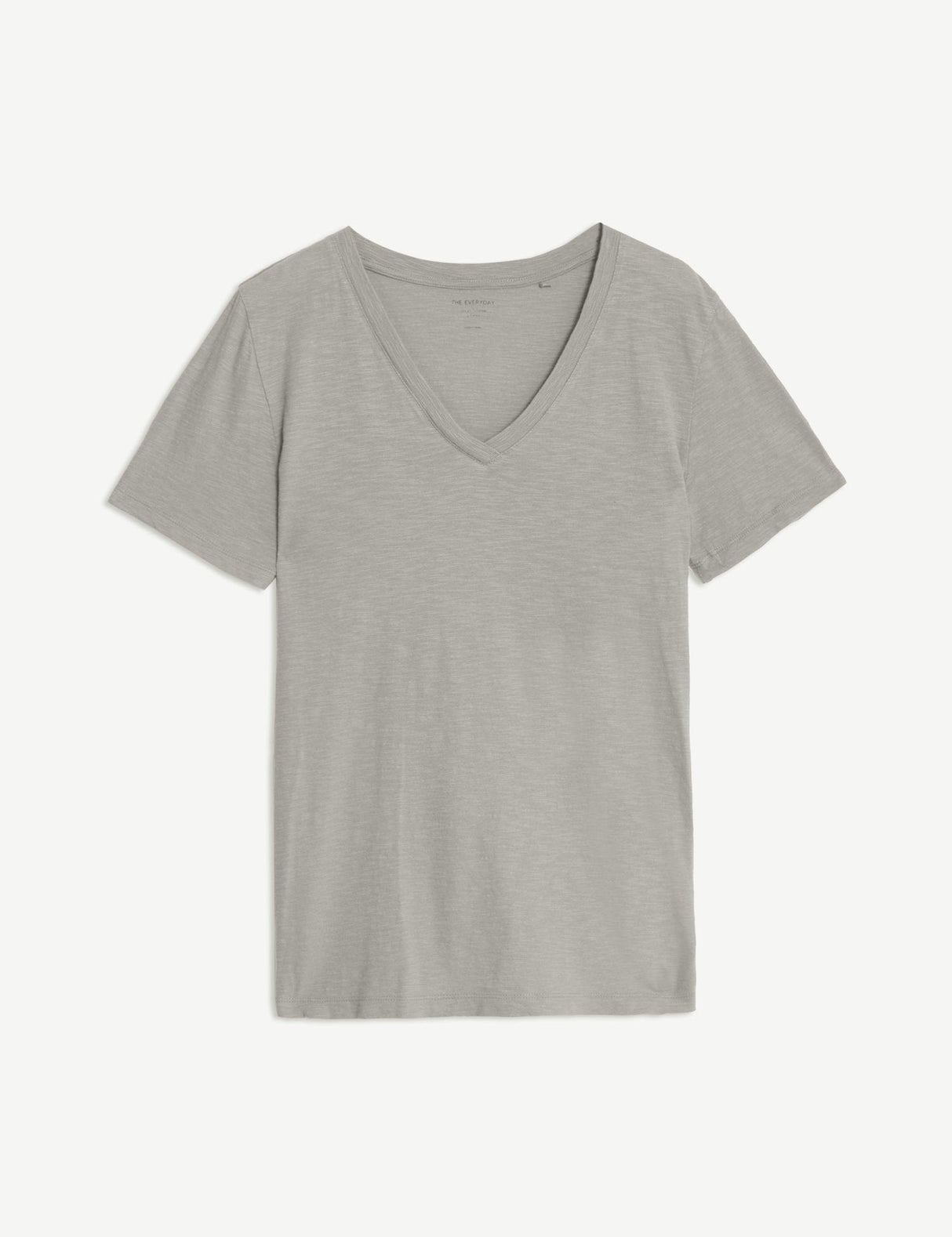 Camiseta de manga corta y cuello pico