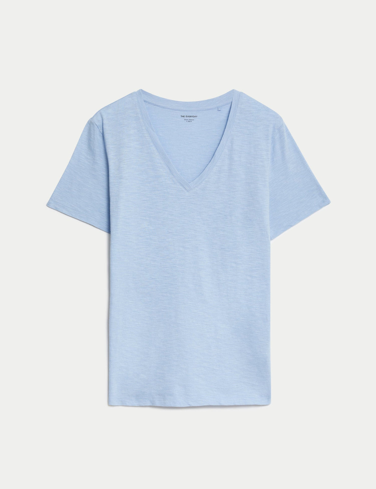 Camiseta de manga corta y cuello pico