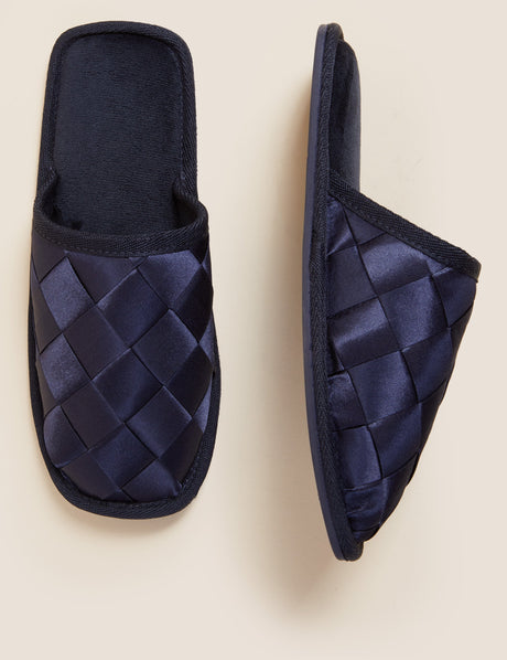 Zapatilla cerrada ondas