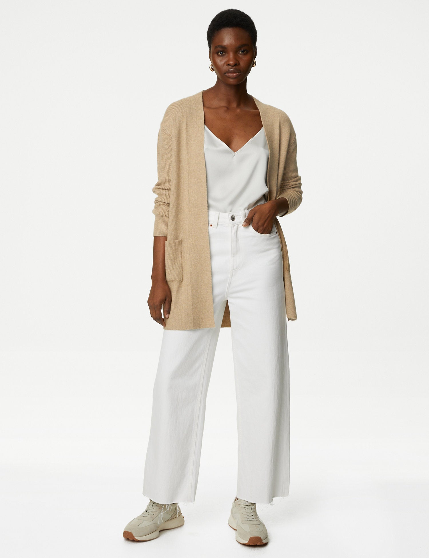 Cardigan con bolsillos