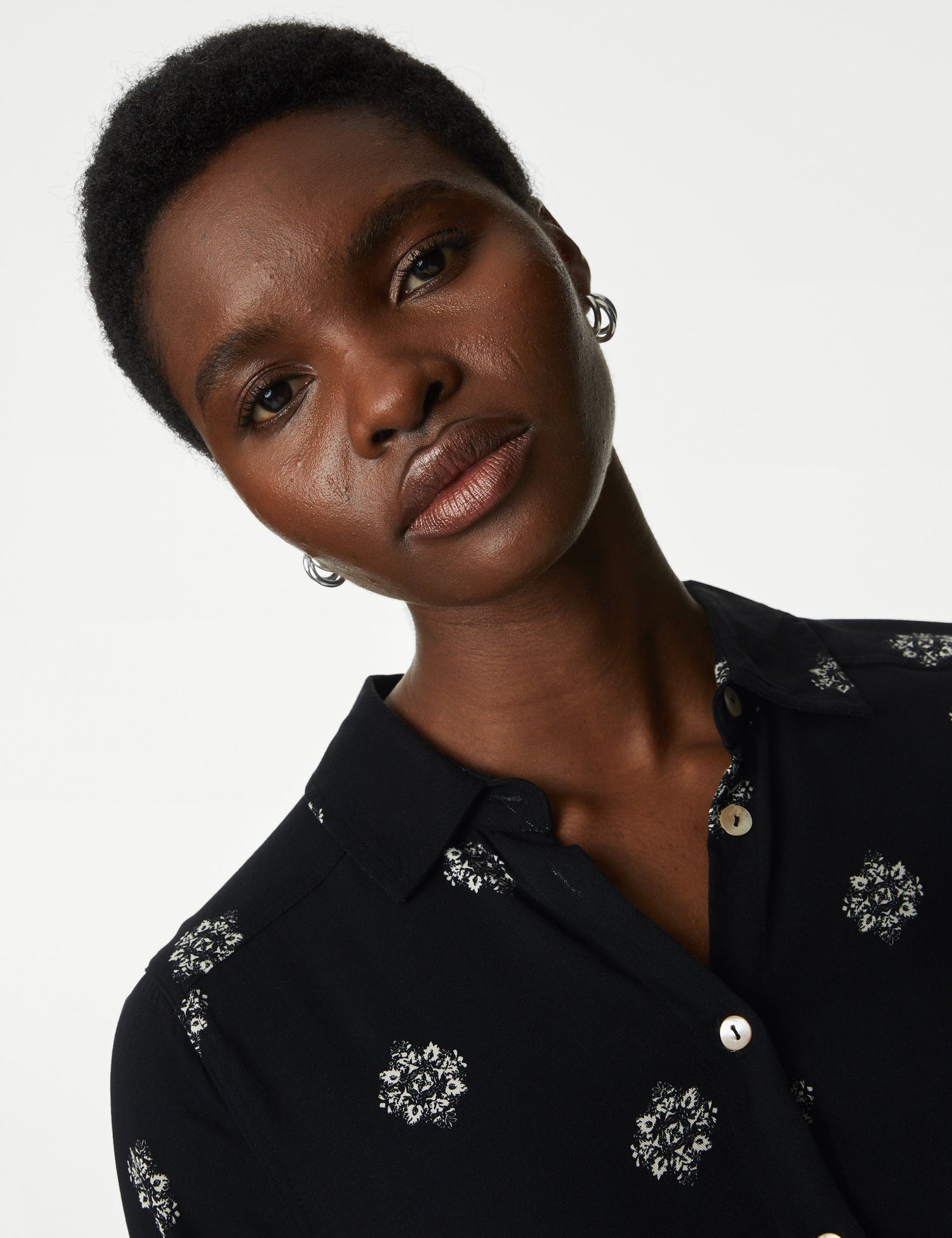 Blusa estampada de manga larga