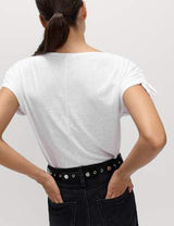 Top de lino con detalle fruncido en el hombro