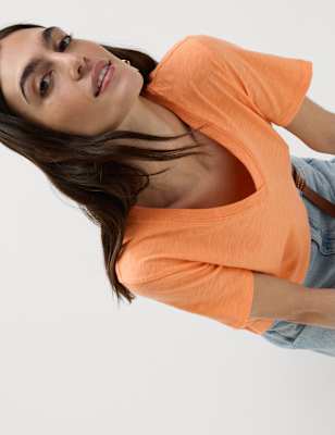 Camiseta de manga corta con escote pico Everyday