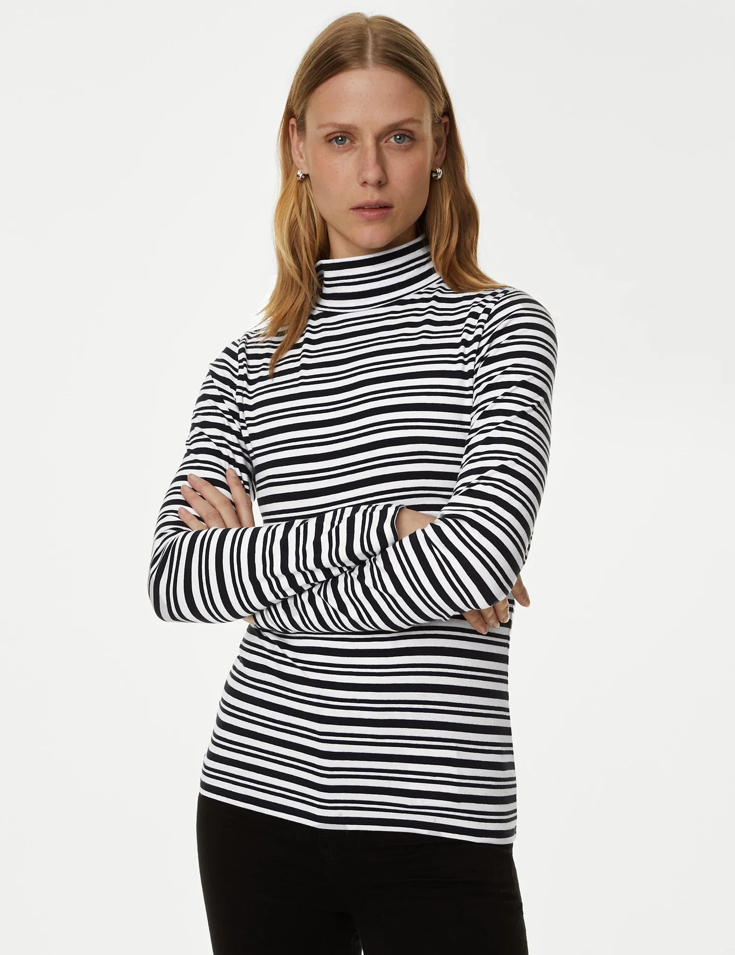 Camiseta de manga larga de rayas con cuello alto Marks and