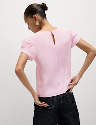 Blusa lisa de manga corta abullonada