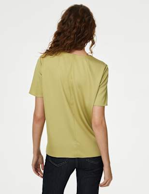 Blusa básica de manga corta