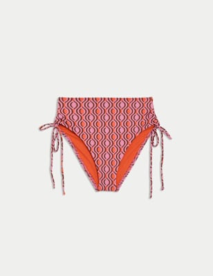Parte alta de bikini con diseño y fruncido latera