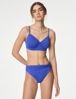 Parta baja de bikini
