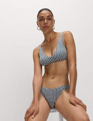 Parte baja de bikini de cuadritos Vichy