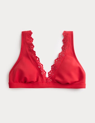 Parte alta de bikini efecto moldeador