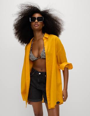 Traje de playa de estilo camisero