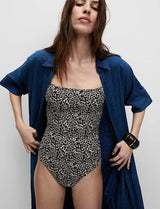 Vestido de lino camisero de manga corta
