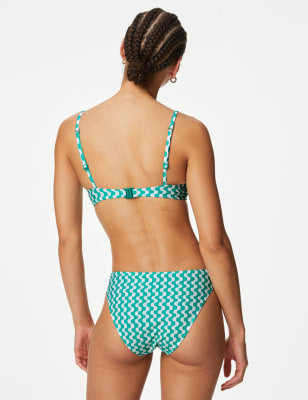 Parte baja de bikini con flores