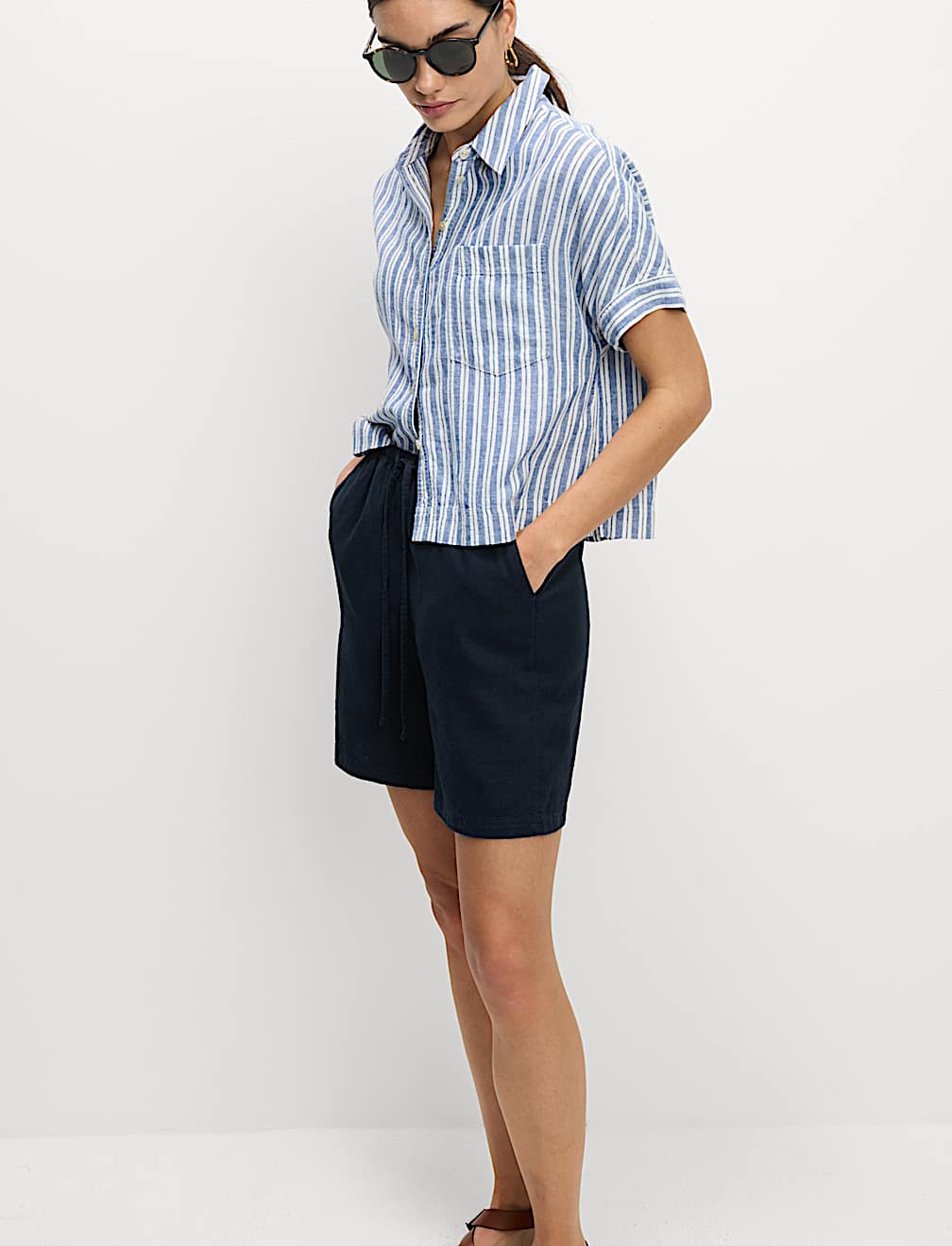 Pantalón corto de lino viscosa