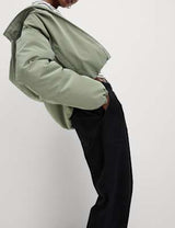 Pantalón casual jogger de corte recto