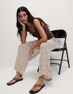 Pantalón pescador estampado de viscosa