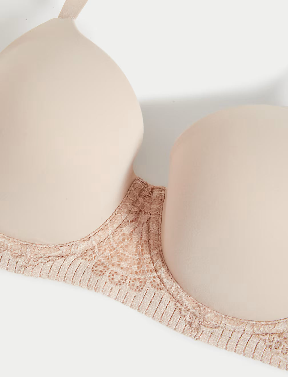 Sujetador con aro copa full Body