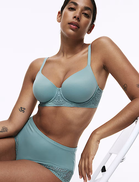 Sujetador con aro copa full Body