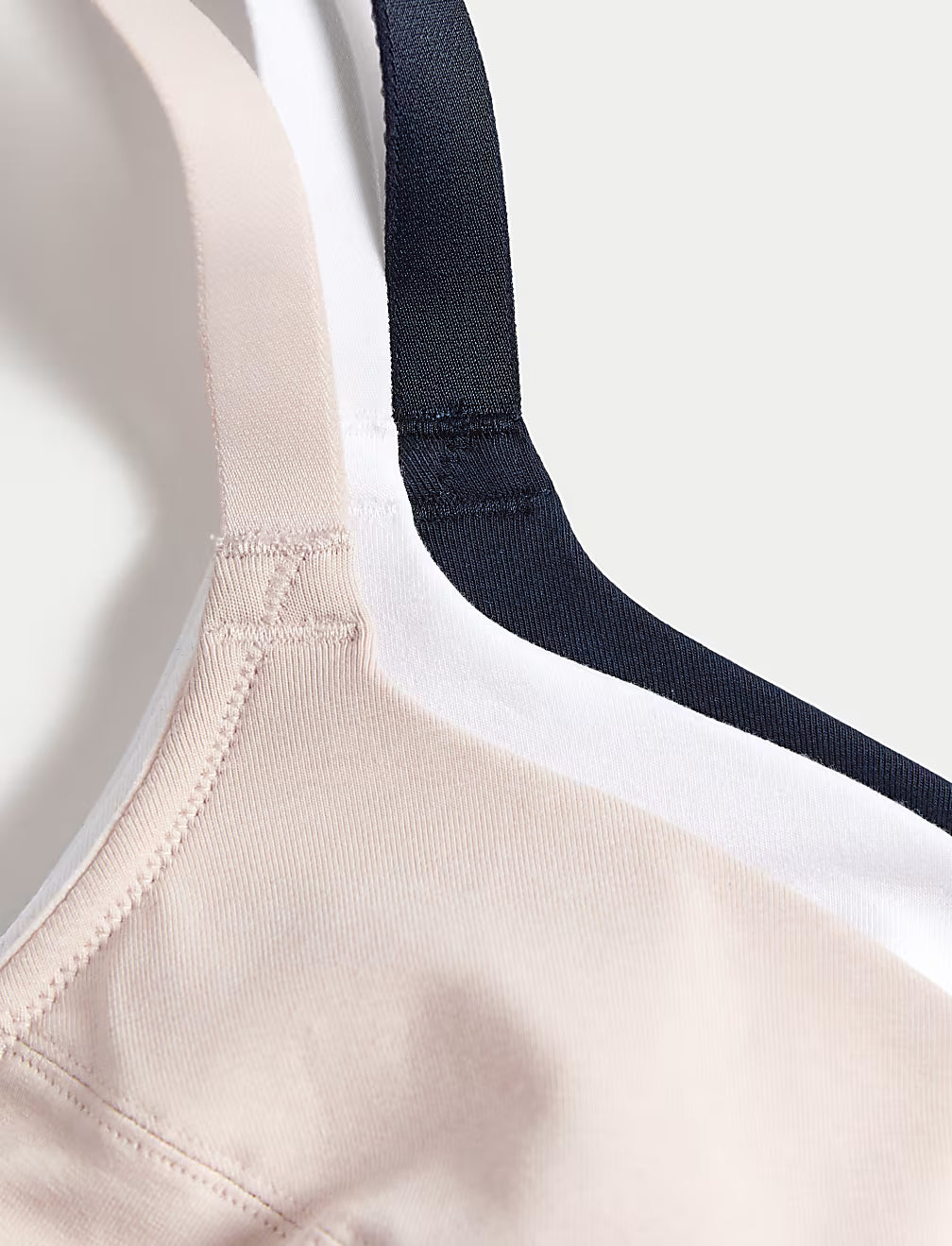 Pack 3 sujetadores sin aro Full Cup