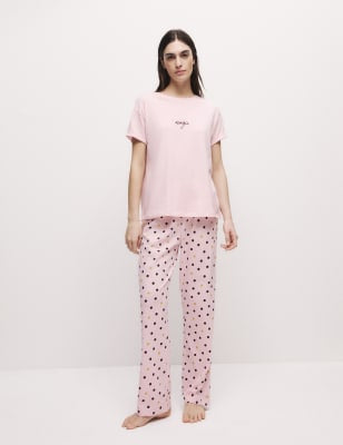 Pijama de manga corta con diseño