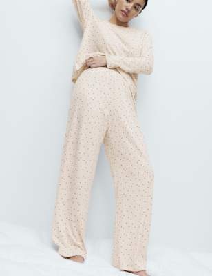Pijama de punto con pantalón largo y top de manga corta