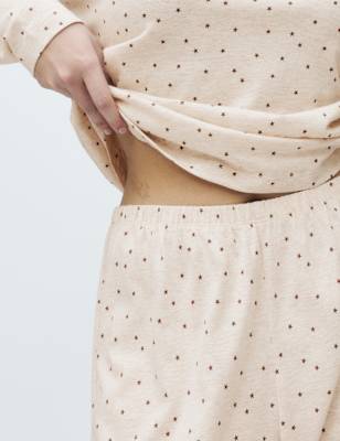 Pijama de punto con pantalón largo y top de manga corta