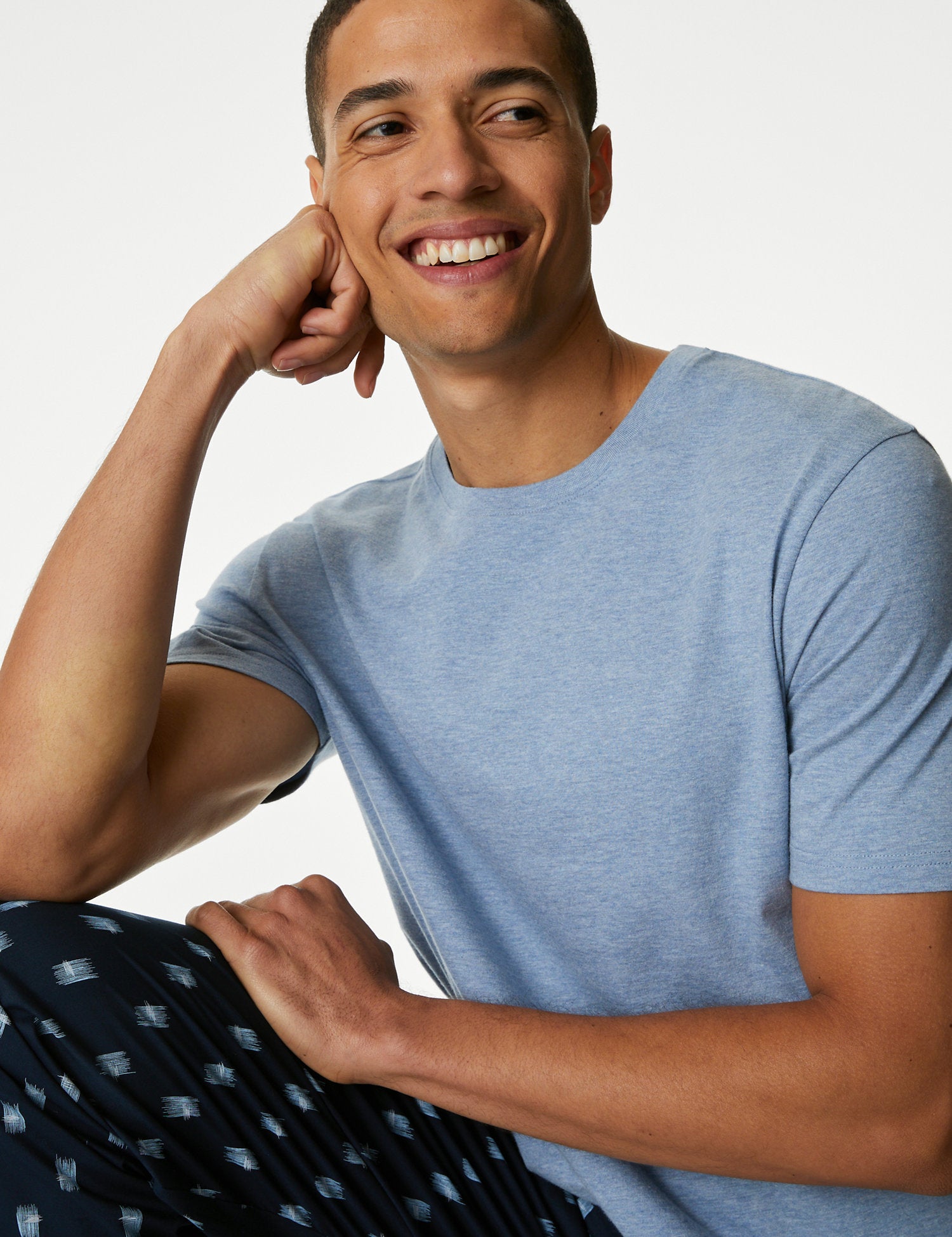 Pijama de punto con top de manga corta IKAT