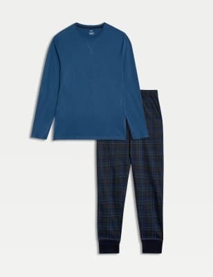 Pijama con pantalón a cuadros