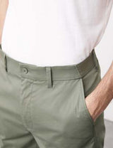 Pantalón chino superligero Autograph