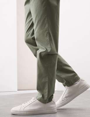 Pantalón chino superligero Autograph