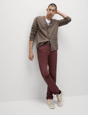 Pantalón chino superligero