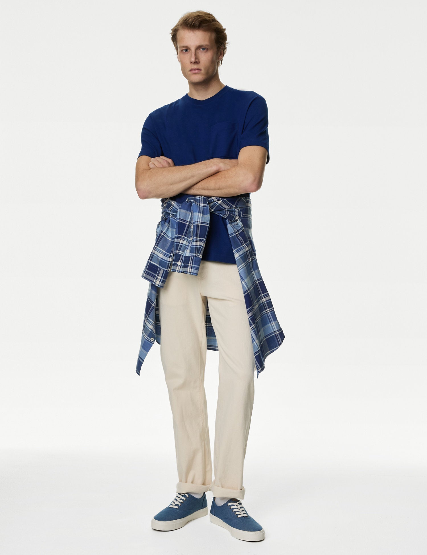 Camiseta de manga corta lisa con bolsillo