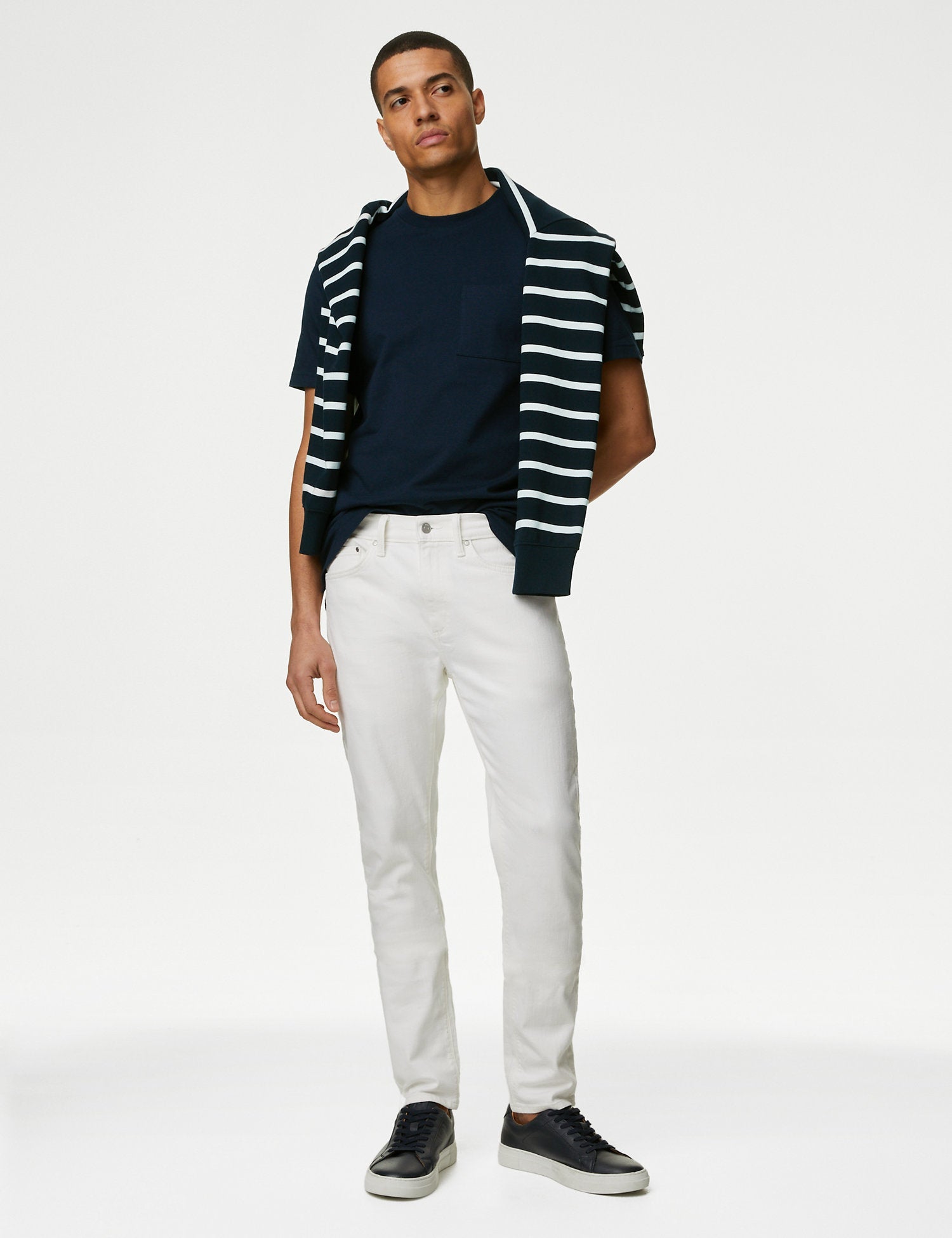 Camiseta de manga corta lisa con bolsillo