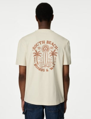 Camiseta de manga corta con diseño gráfico