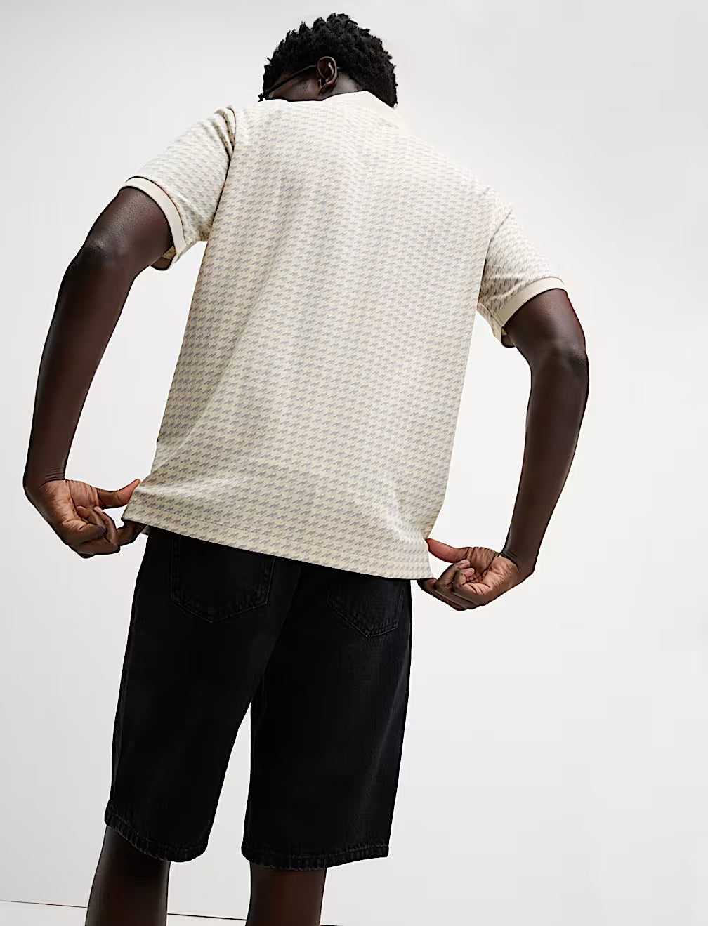 Polo de manga corta diseño Geo