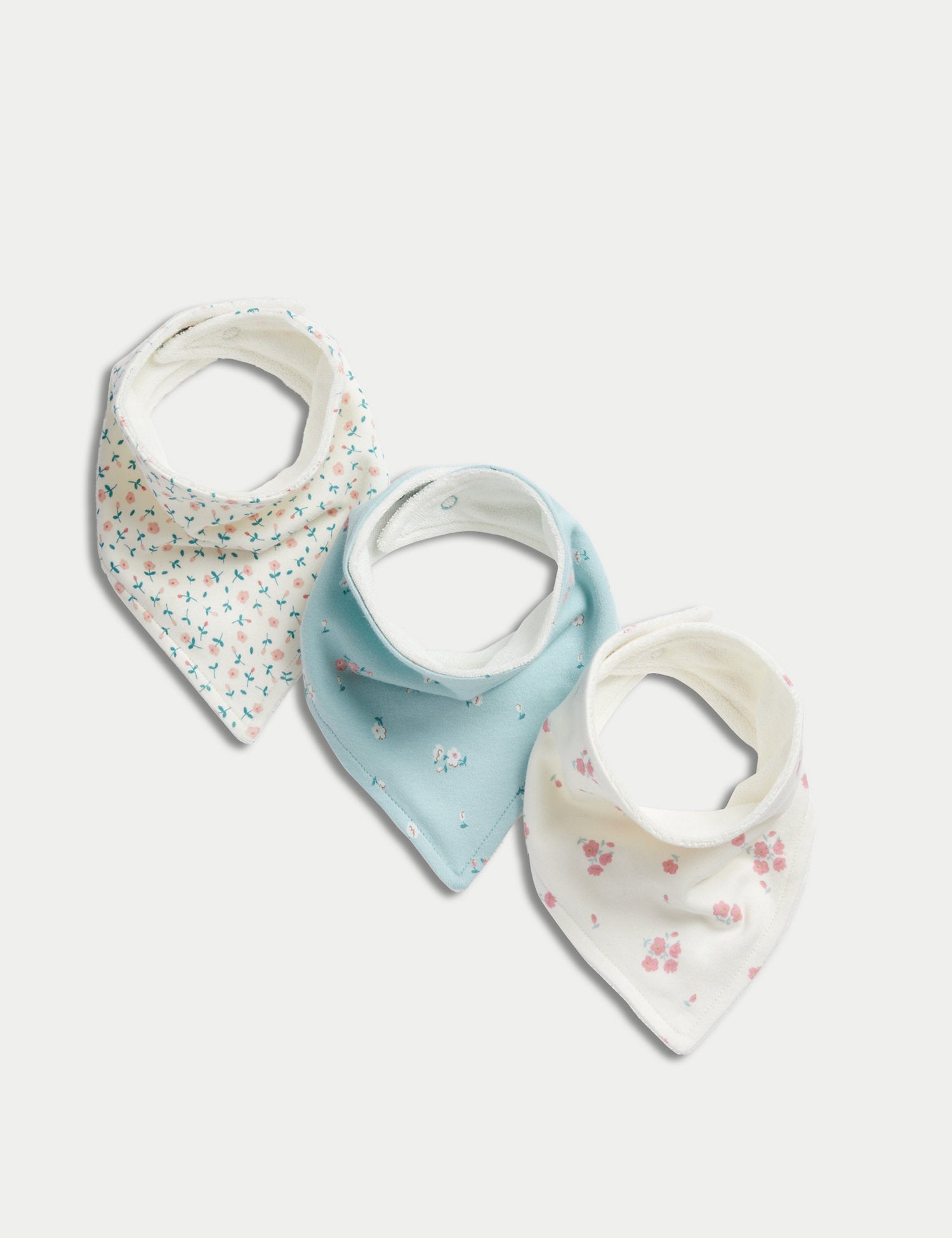 Pack de 3 baberos diseño florecitas